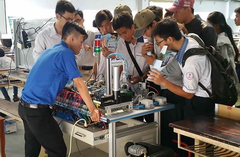 Các trường nghề phải tự đánh giá chất lượng định kỳ mỗi năm một lần