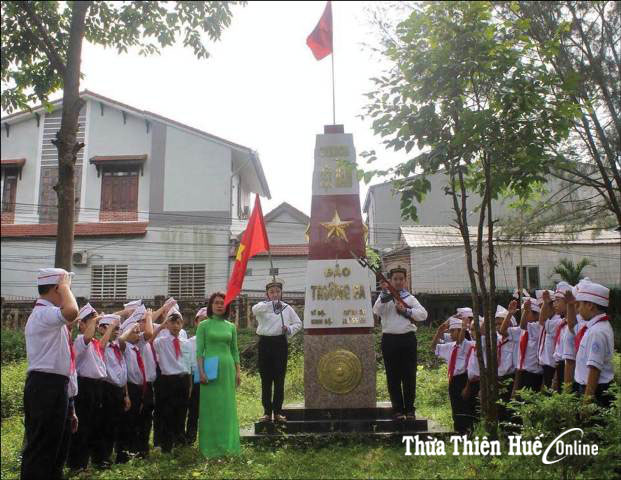 Những công trình của tuổi trẻ
