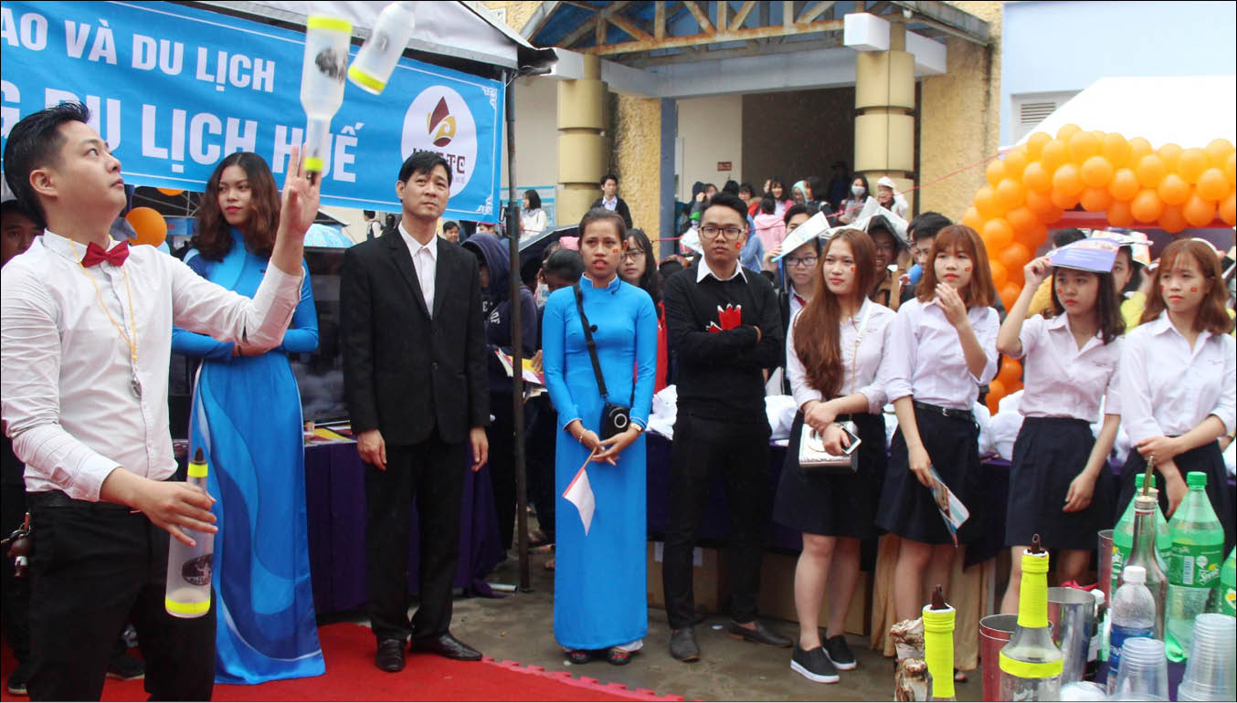 Học gì để ra trường có việc làm mới quan trọng