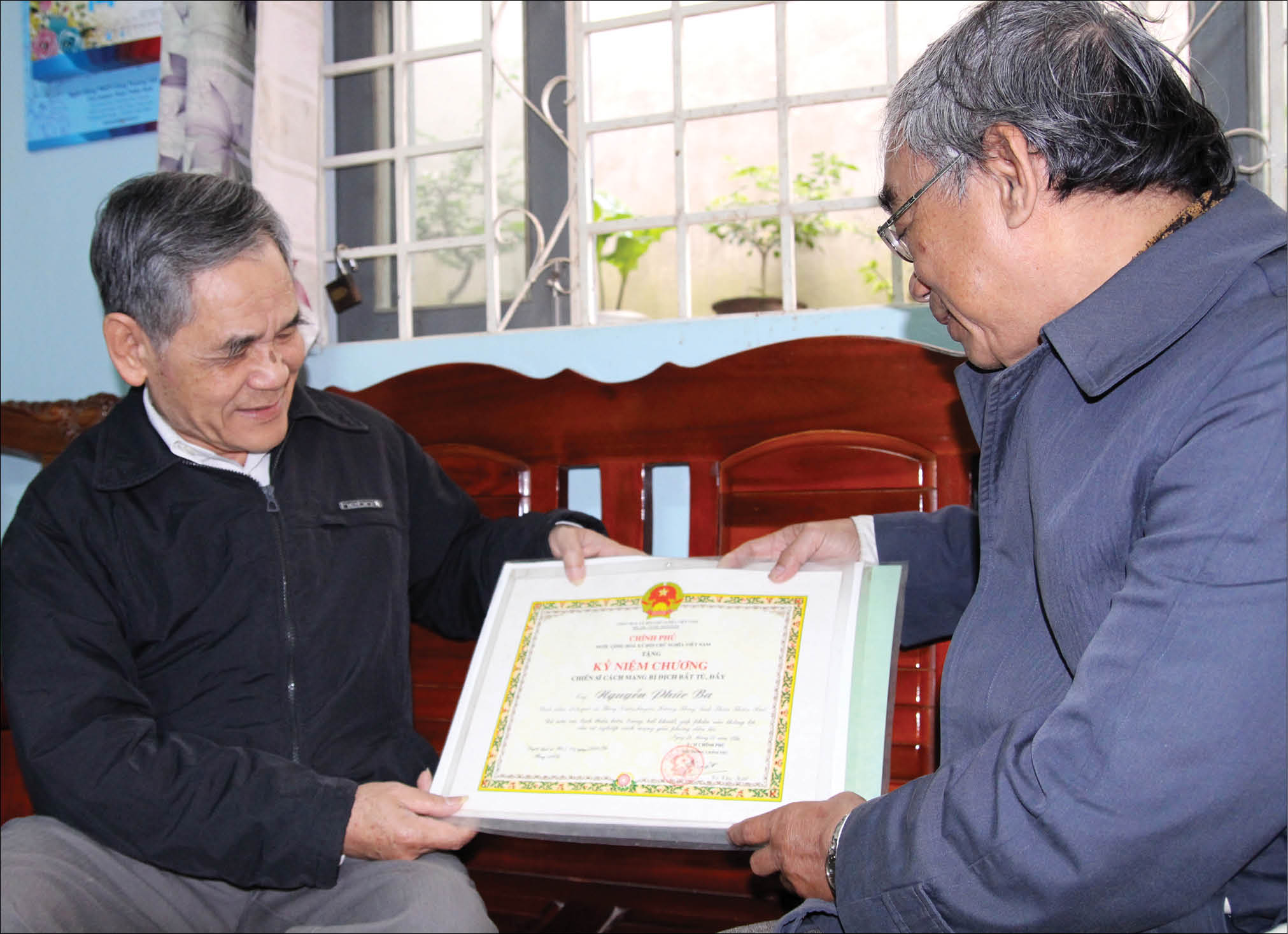 Người con hoàng tộc vào Đảng năm 1930