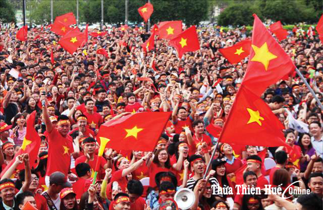 Phải nghĩ đến làm ăn đi thôi