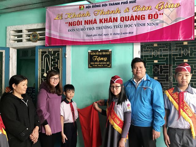 Khánh thành Nhà khăn quàng đỏ