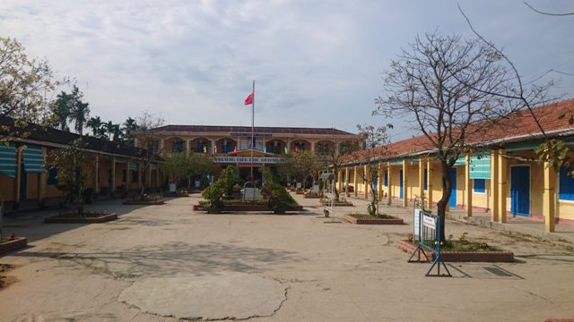 Kỷ luật Ban giám hiệu Trường tiểu học Dương Nổ vì cho học sinh nghỉ học sau Tết