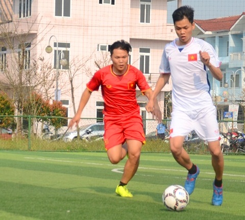 Gần 200 cầu thủ tranh tài tại giải bóng đá thanh niên tỉnh 2018