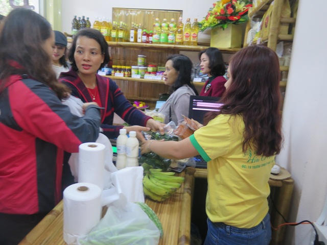 Ra mắt mô hình liên kết giới thiệu các sản phẩm sạch