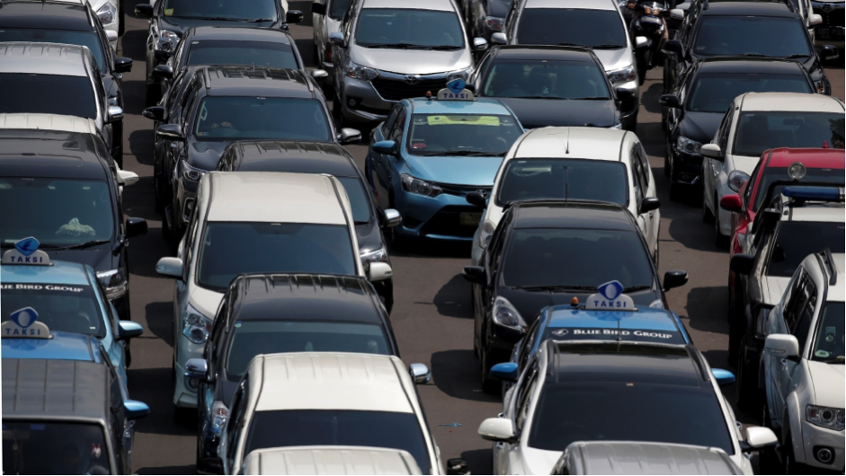 Jakarta thực thi chính sách “chẵn-lẻ” để giảm kẹt xe