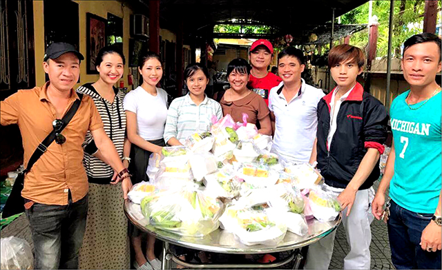 Hạnh phúc là “Yêu thương và chia sẻ”