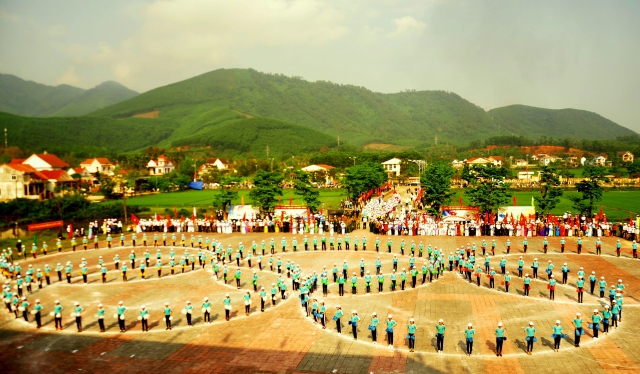 Hơn 5 000 người tham dự khai mạc ĐH TDTT cấp huyện