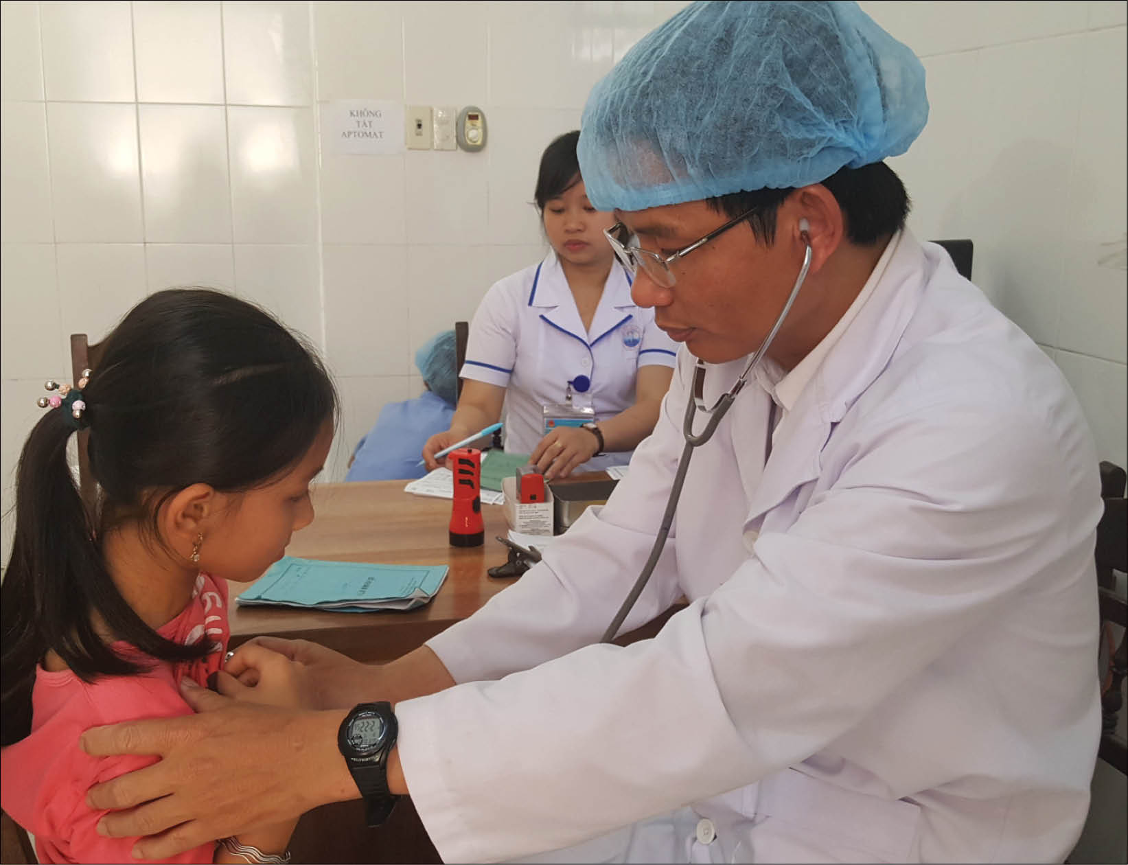 Người bác sĩ tận tâm