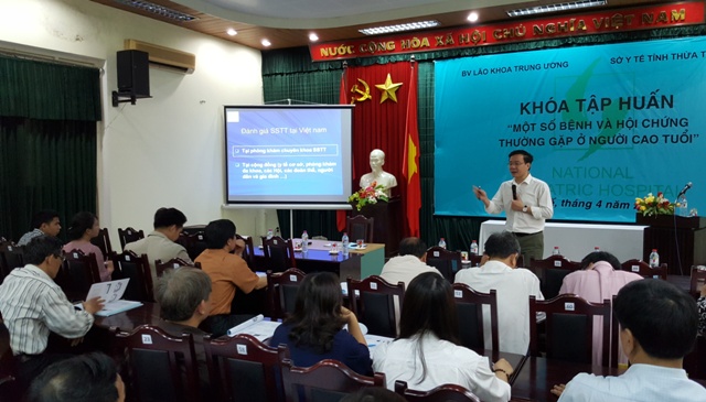 Nâng cao kỹ năng phát hiện, điều trị bệnh thường gặp ở người cao tuổi