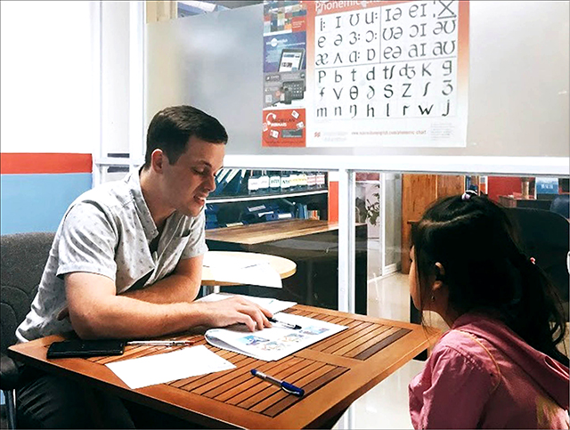 Vẫn còn “cưỡi ngựa, xem hoa”