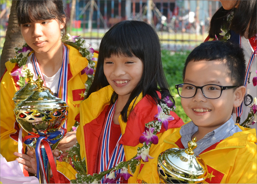 Chọn mặt gửi vàng