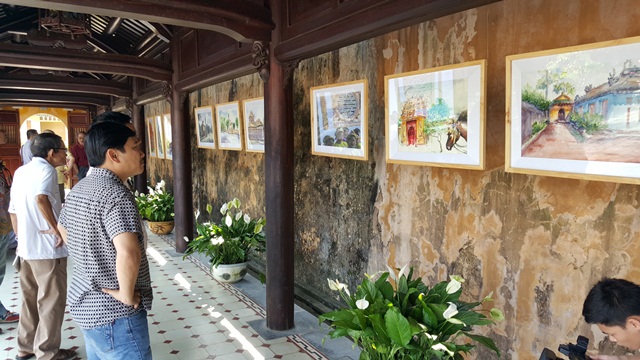 Poetry on Hue royal architectural works inscribed on Truc Chi