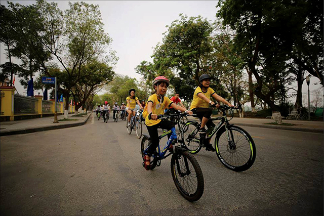 “Đọc sách vui vẻ”