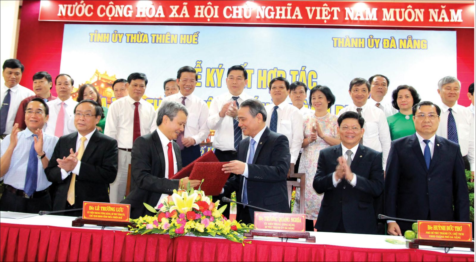 Agreement on cooperation between Thua Thien Hue and Da Nang city