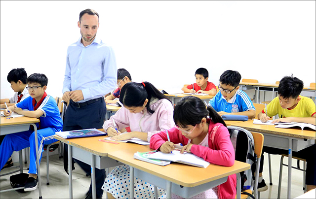 Hướng đến chuẩn mực giao tiếp