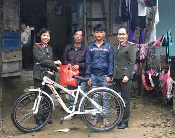 Bằng cả tấm lòng