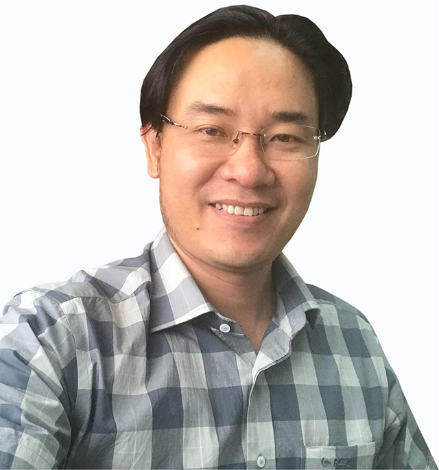 Cha mẹ phải thường xuyên trò chuyện cởi mở với con