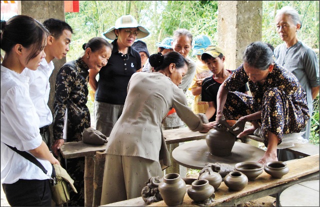 Đồng hành cùng Festival