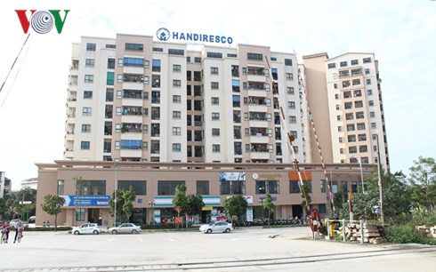 Đánh thuế nhà, người mua chịu thiệt và không hạn chế được đầu cơ