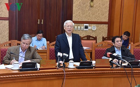 Lãnh đạo “né” trách nhiệm thì nên để người khác làm