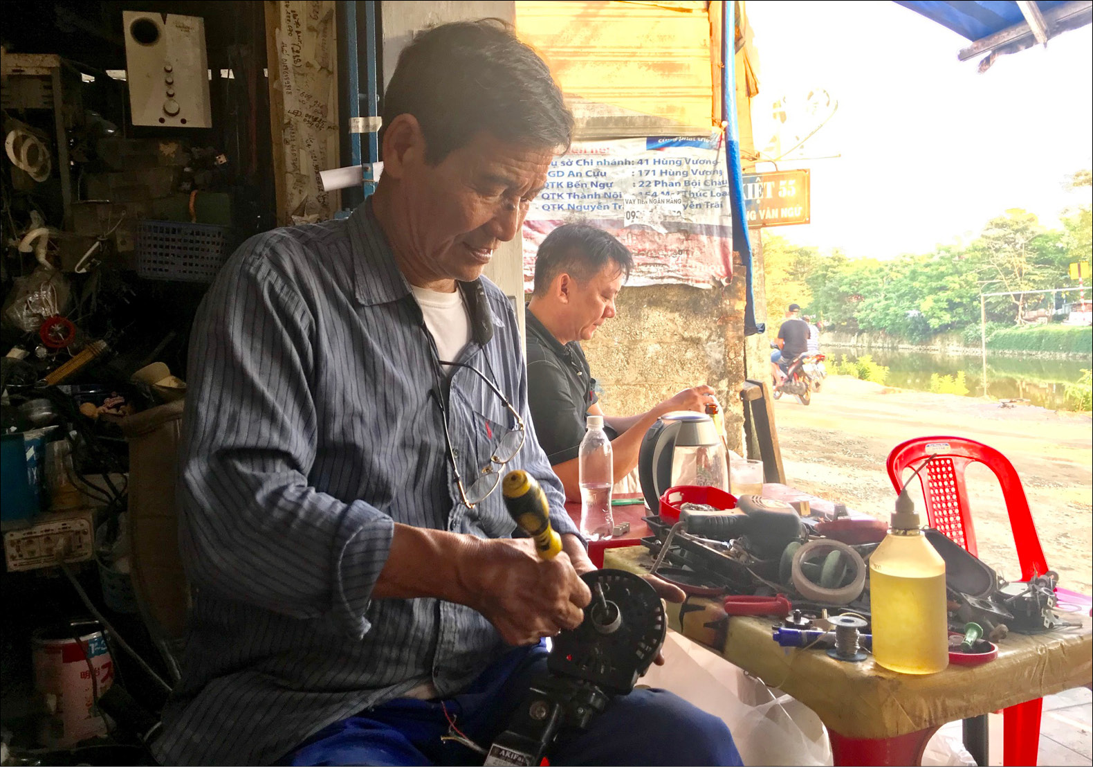 Sống ổn với nghề sửa điện dân dụng