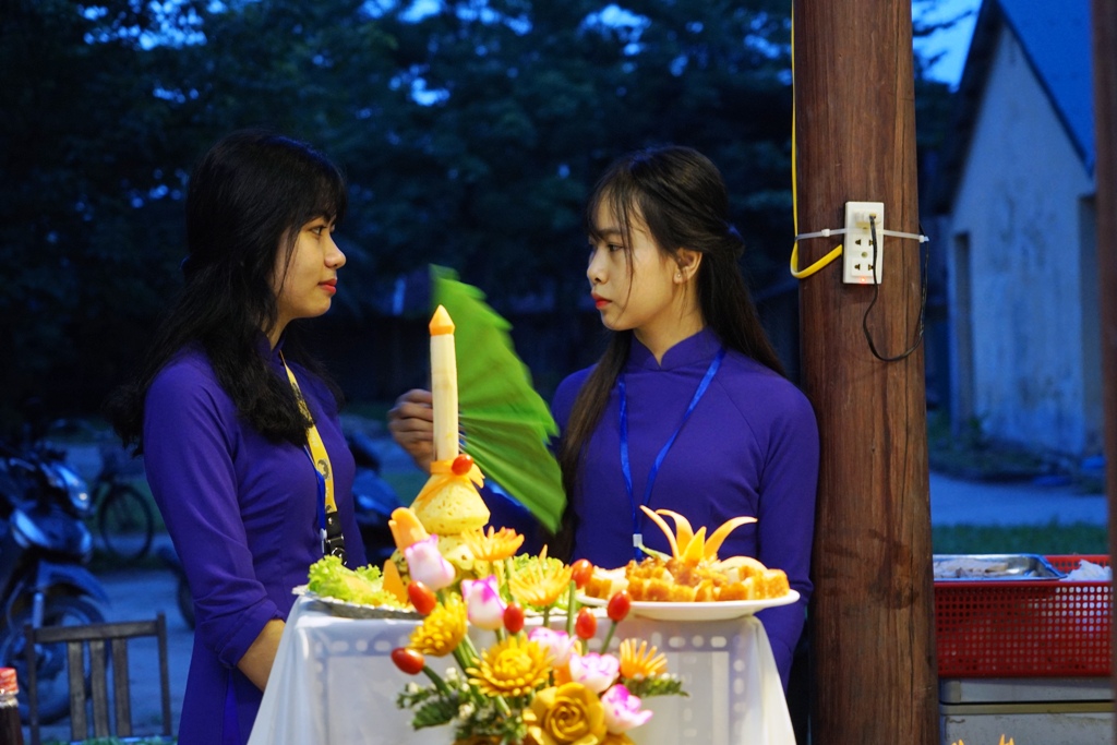 Trải nghiệm 100 món ăn cung đình, dân gian Huế và món ăn Việt