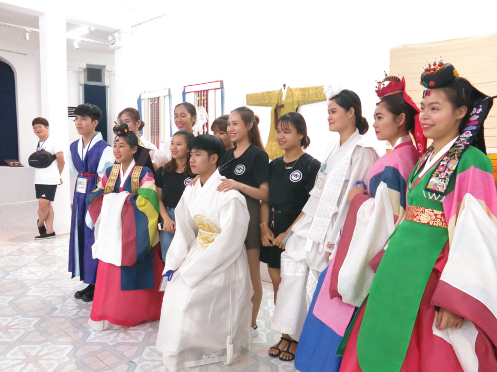 Korean cultural impressions