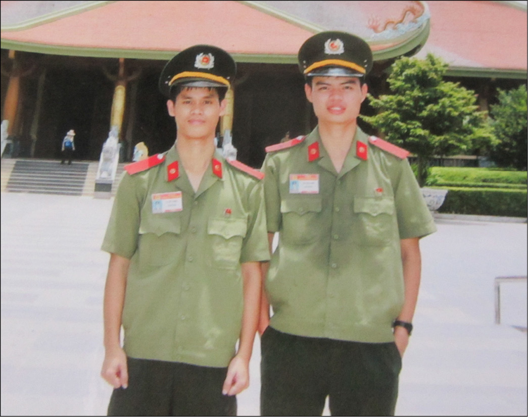 Vượt lên bệnh tật nuôi con ăn học