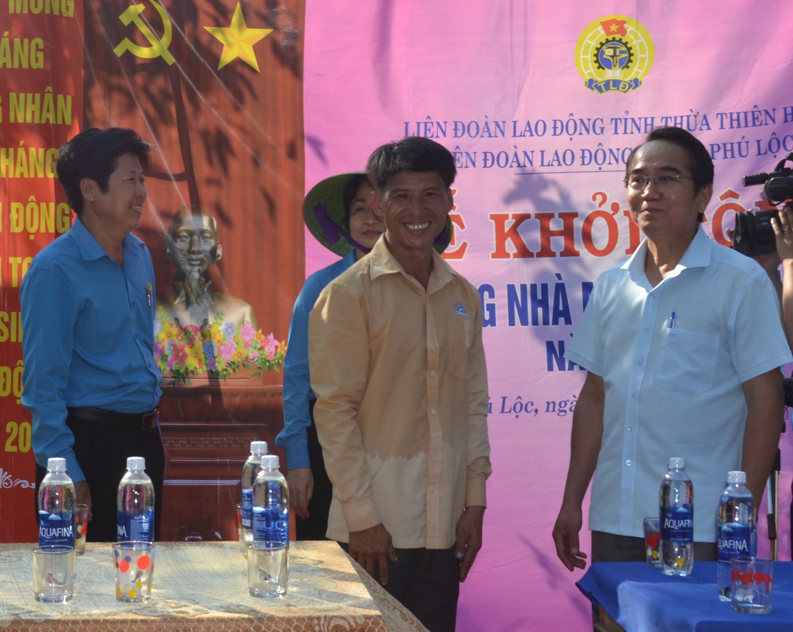 Chăm lo, bảo vệ cho công nhân, viên chức và người lao động