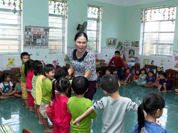 Năm 2021, Việt Nam thiếu 49 000 giáo viên mầm non và tiểu học