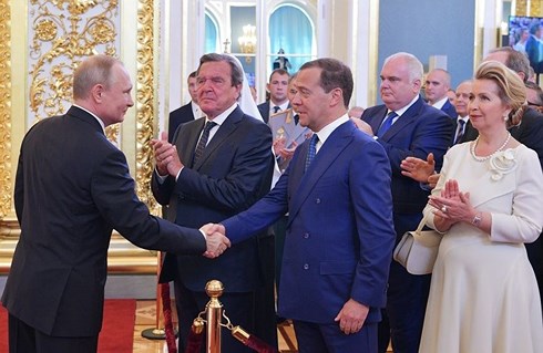 Đề cử các Phó Thủ tướng trong chính phủ mới của Tổng thống Putin