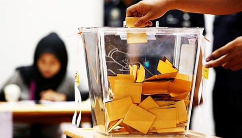 Bầu cử Malaysia Cuộc cạnh tranh khốc liệt nhất lịch sử