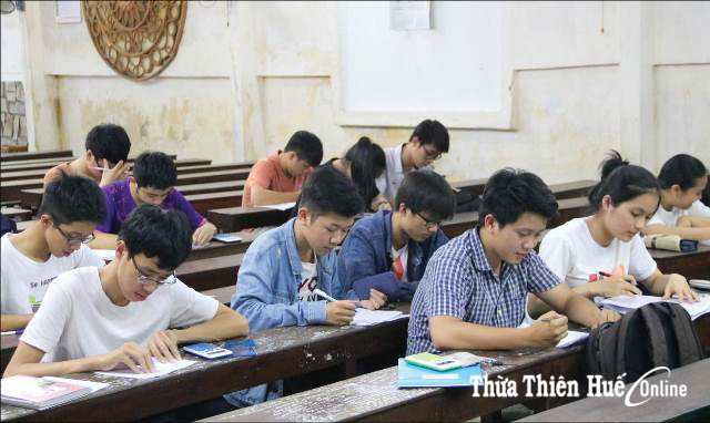 Lò luyện “giảm nhiệt”, người học hài lòng