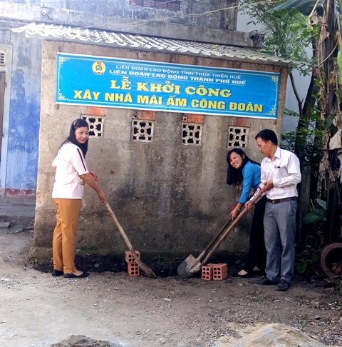 Khởi công xây dựng nhà Mái ấm công đoàn