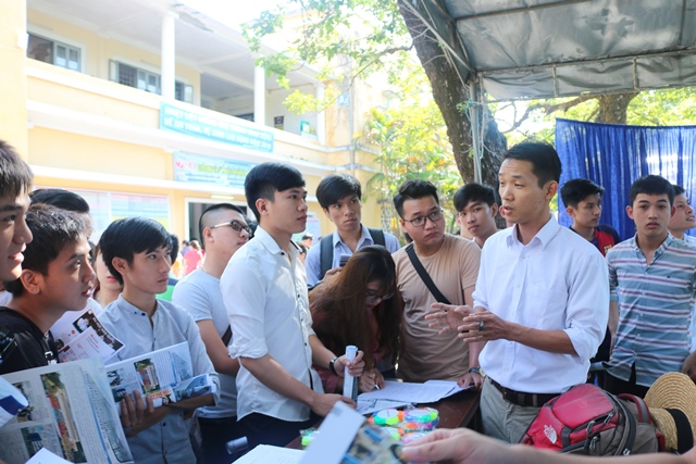 1 400 cơ hội việc làm tại ngày hội tuyển dụng Trường đại học Khoa học