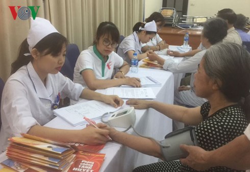 Cảnh báo về bệnh tăng huyết áp