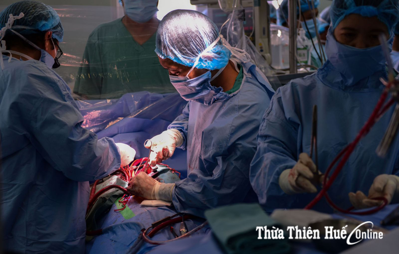 The journey of a heart transplant across Vietnam