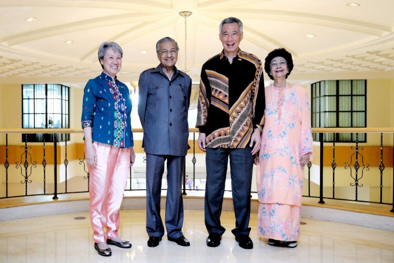 Thủ tướng Singapore Lý Hiển Long hội đàm với tân Thủ tướng Malaysia Mahathir Mohamad