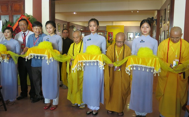 Exhibition of Buddhist statue heritage