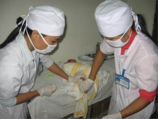 “Phủ sóng” chương trình sàng lọc trước và sau sinh