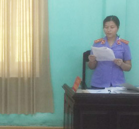 Phạt tù treo hai đối tượng săn bắt Vọoc chà vá chân nâu