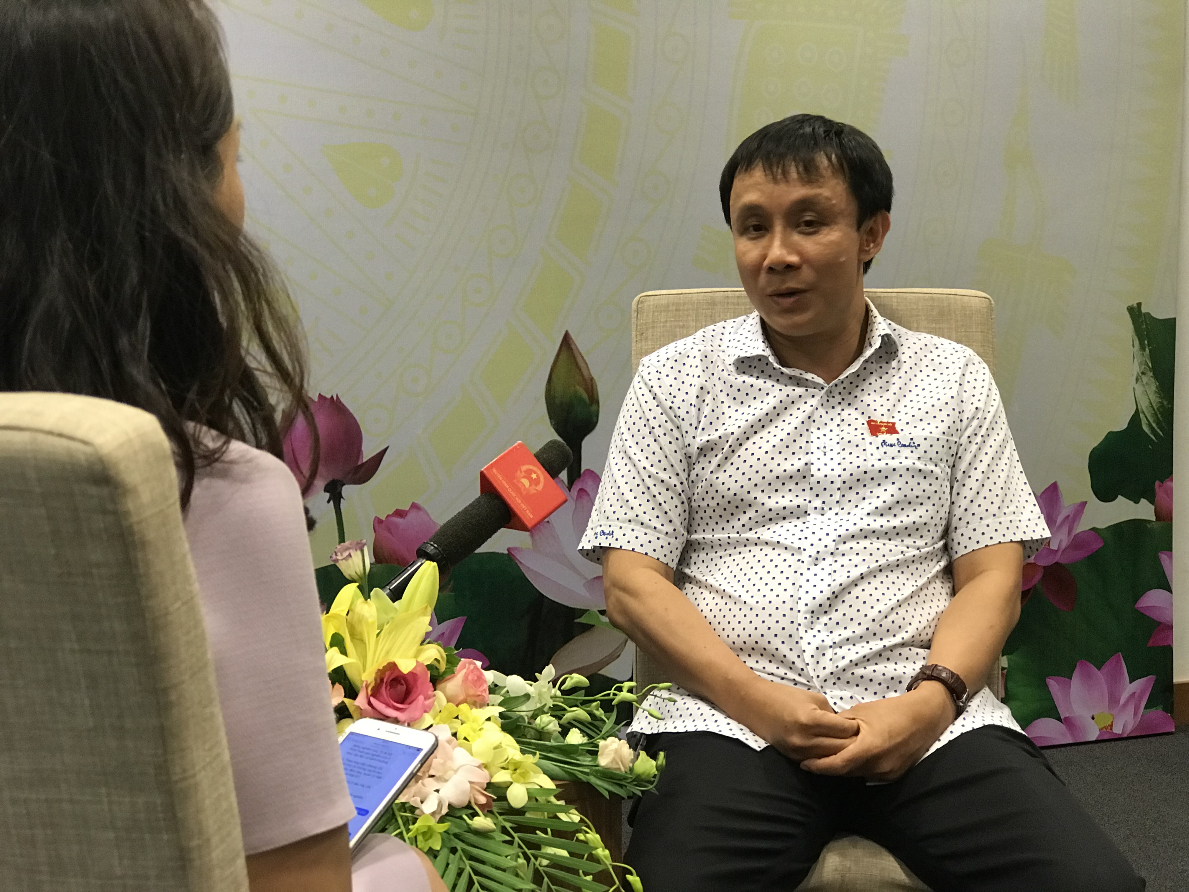 Bạo hành nhân viên y tế phải xem như chống người thi hành công vụ