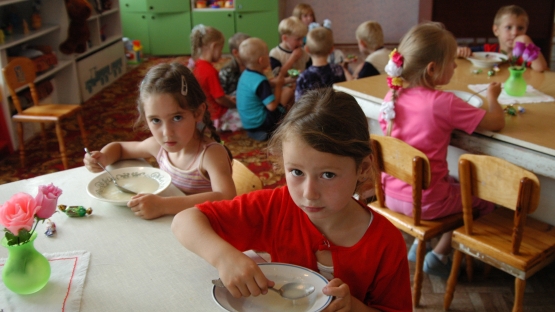 Đại hội đồng Y tế thế giới đưa ra cam kết dinh dưỡng