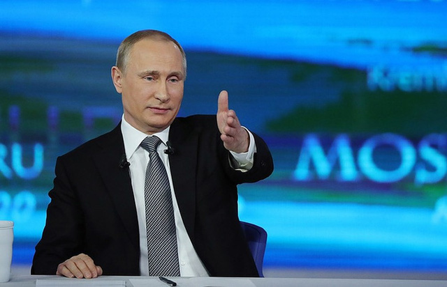 Tổng thống Putin đối thoại marathon với người dân vào ngày 7 6