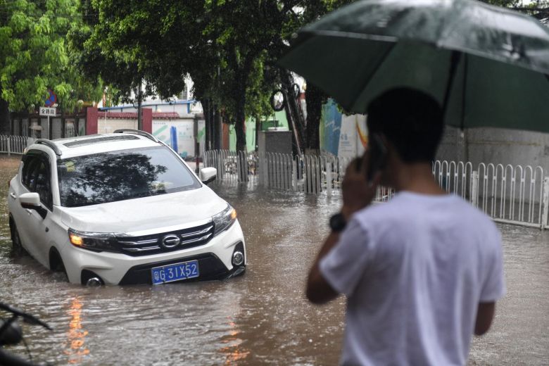 Bão Ewiniar vào Trung Quốc, ít nhất 73 000 người phải di dời