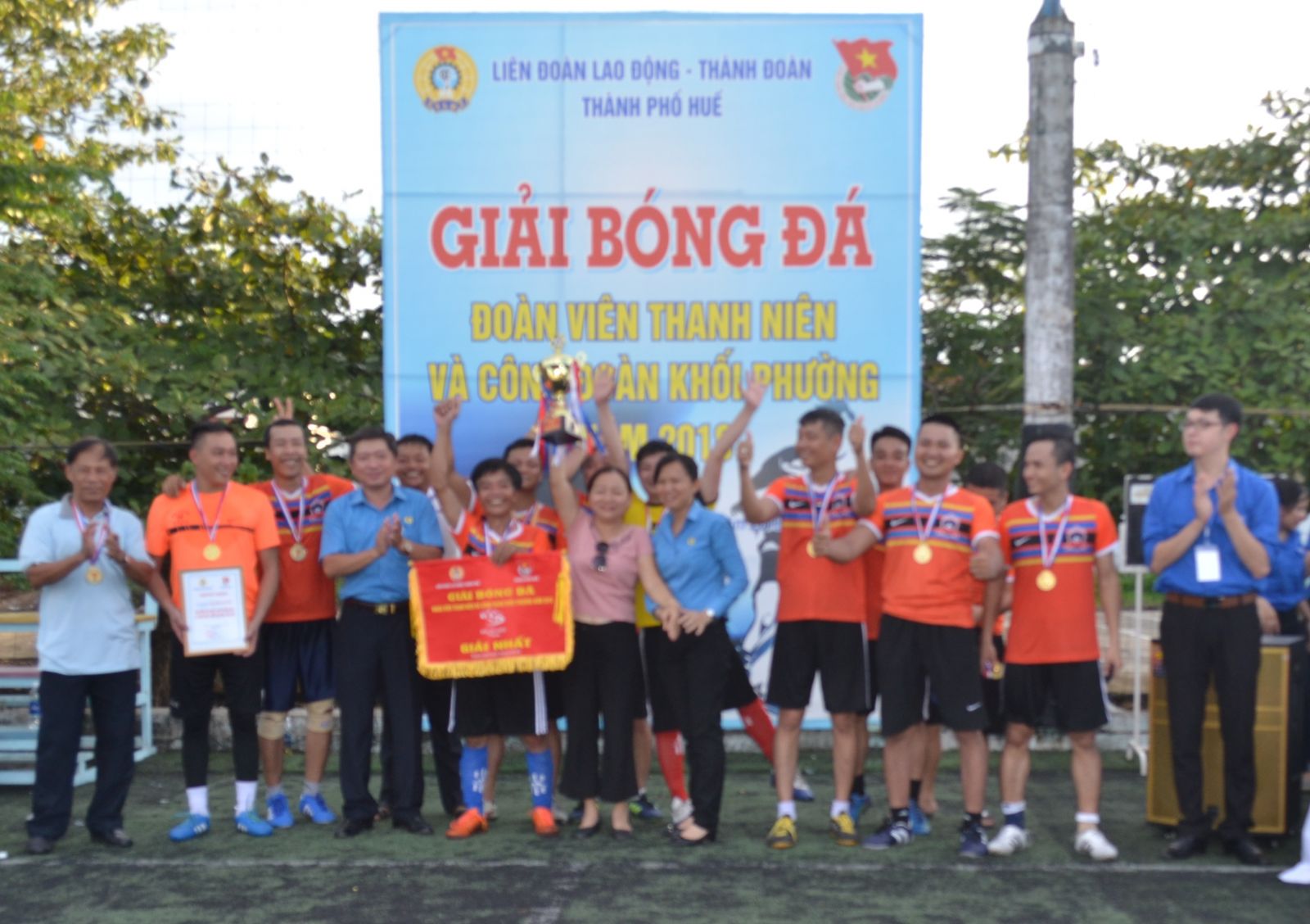 Phú Hội vô địch giải bóng đá đoàn viên thanh niên và công đoàn khối phường TP Huế