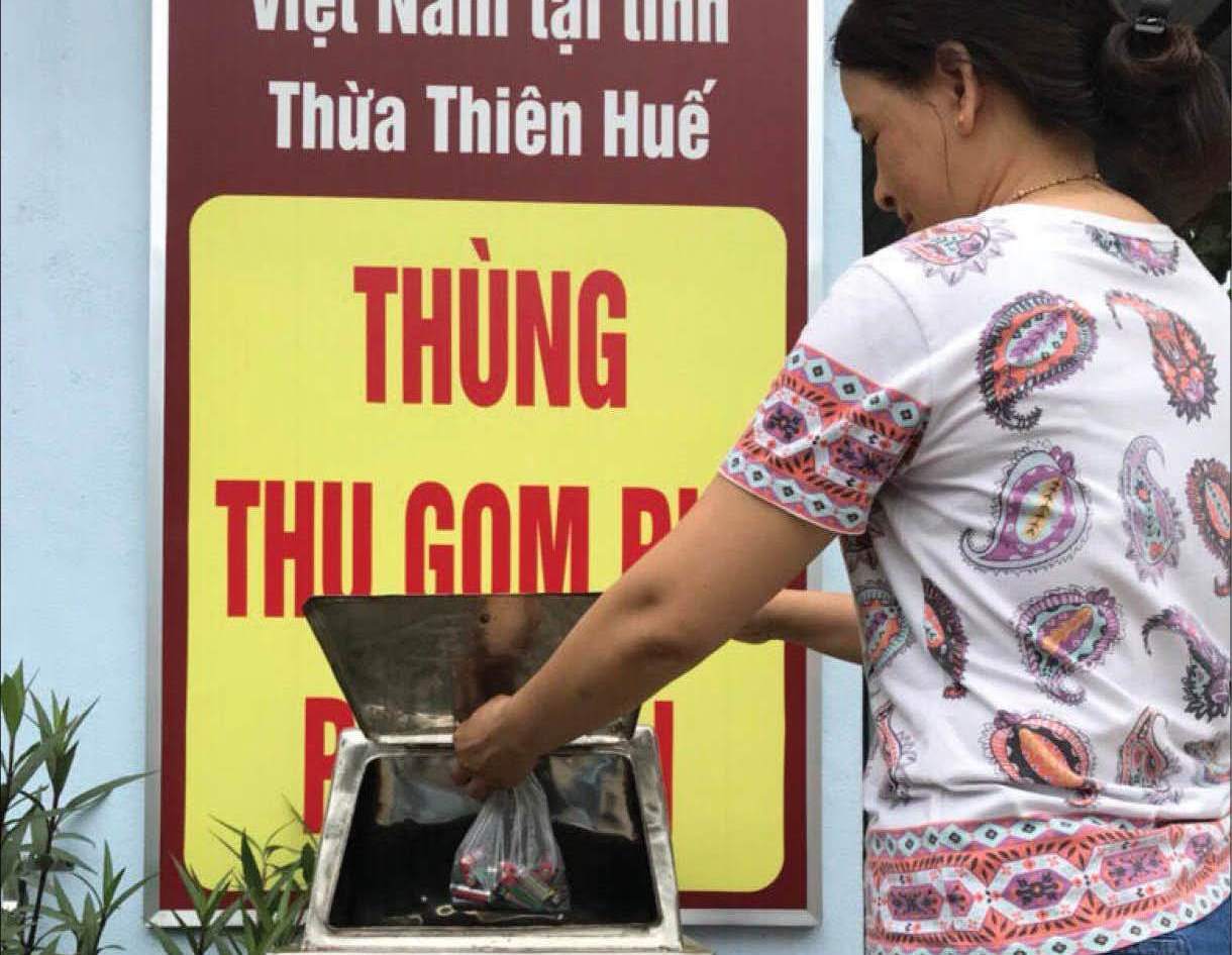 Thu gom pin phế thải