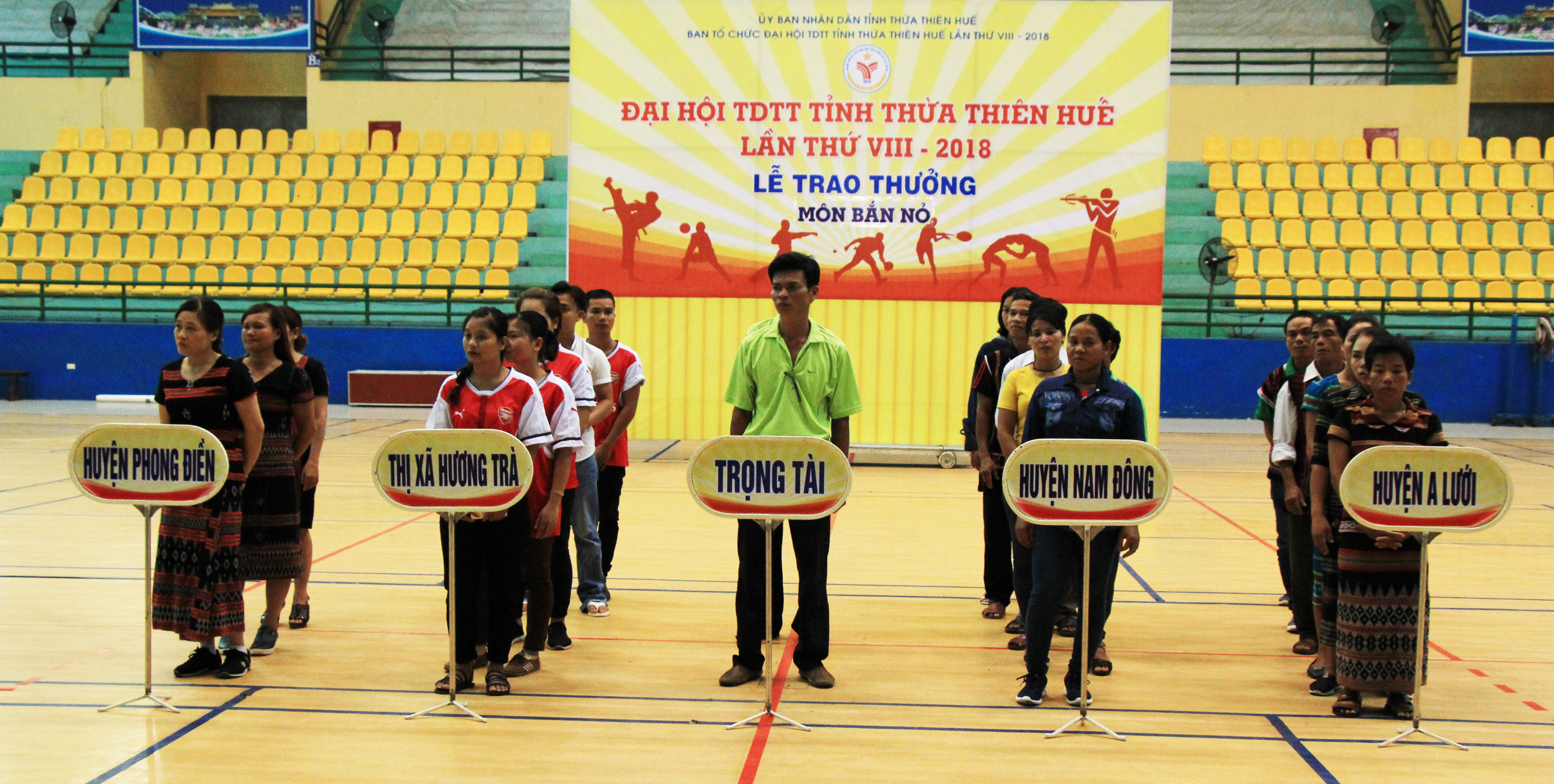 Hấp dẫn môn bắn nỏ