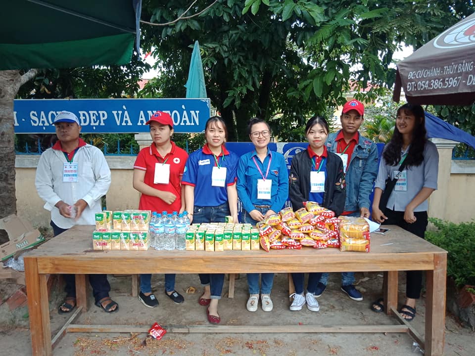 Tiếp sức cho sĩ tử tại A Lưới